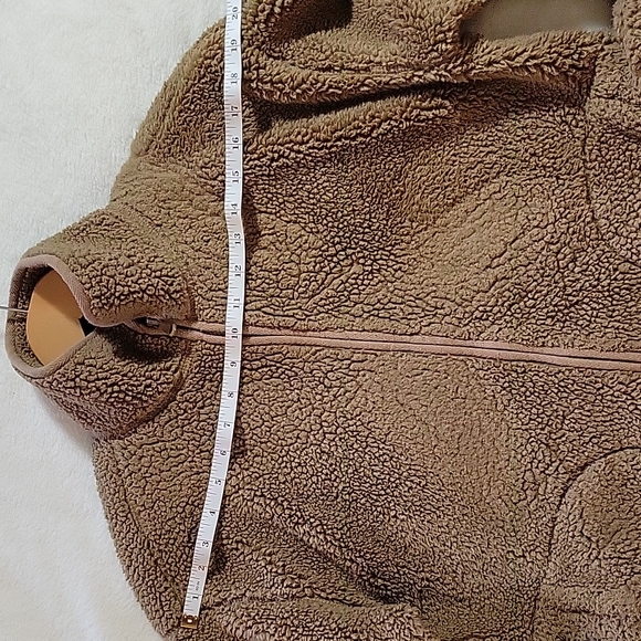 SMALL TEDDY JACKET BY CHAPS - Picture 5 of 14